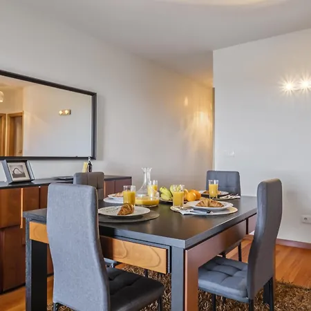 Canico Center By Zest And Guest Appartamento Santa Cruz (Madeira)