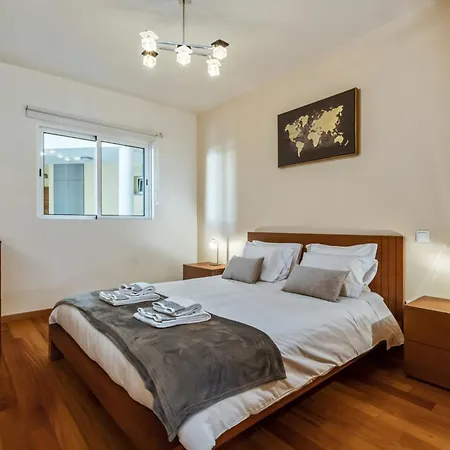 Canico Center By Zest And Guest