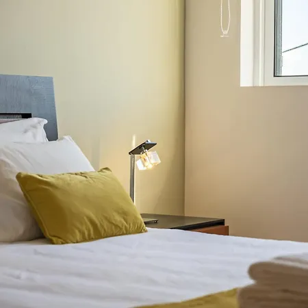 Canico Center By Zest And Guest شقة